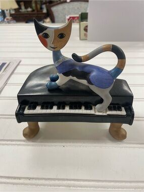Vtg Goebel Rosina Wachtmeister Cat "Gino" on Piano Music Box plays "For Elise"